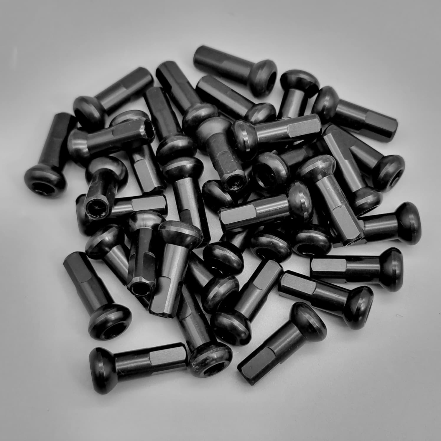 Nippelsatz M4 CNC ALU hochfest schwarz eloxiert
