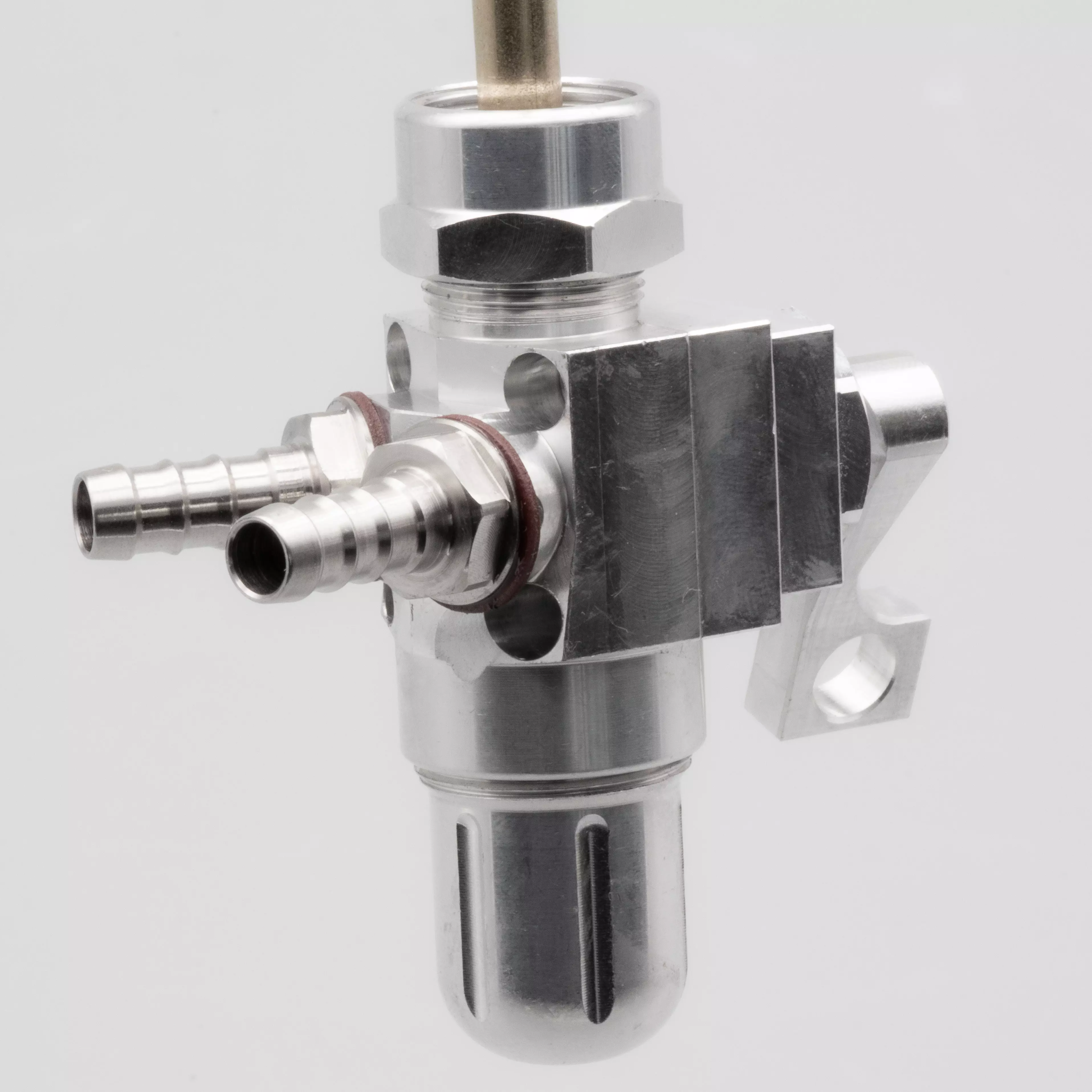 CNC Benzinhahn 400+ Durchfluss mit 2 Anschlüssen - Farbe: natur