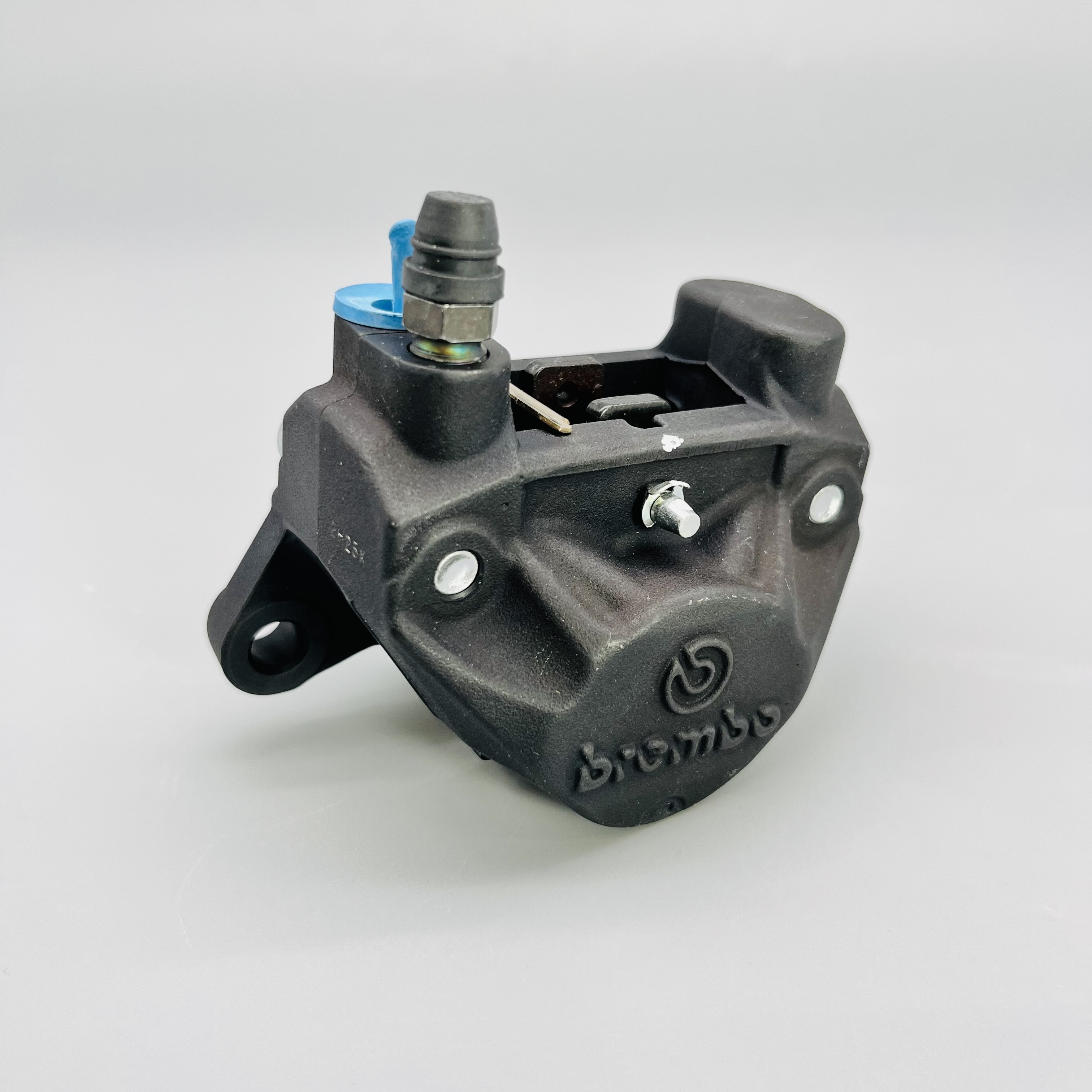 Bremssattel Bremszange Brembo P32F vorn rechts schwarz f. Simson Bremssattel Bremszange Brembo P32F vorn rechts schwarz f. Simson