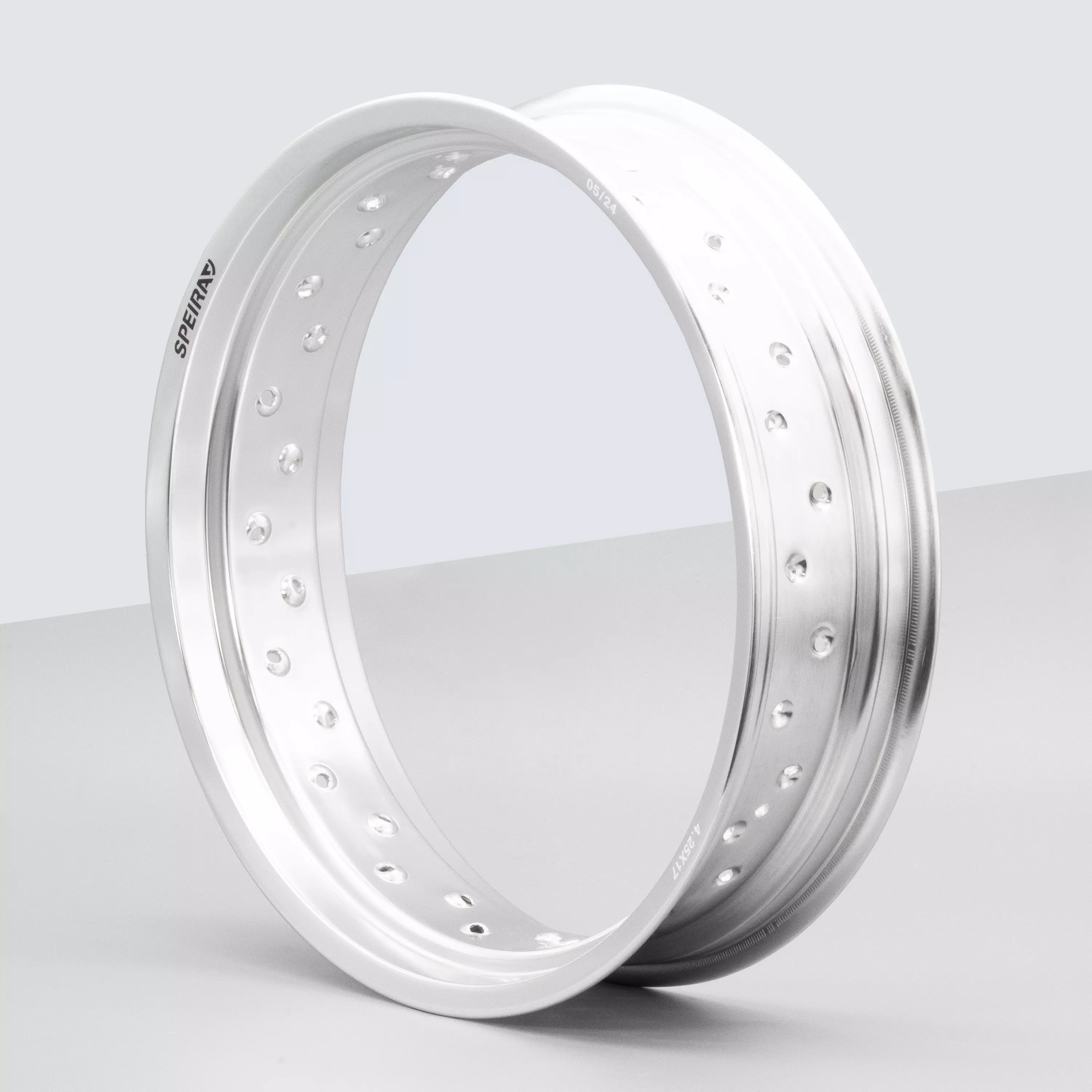 Felge Felgenring 4,25x17 Aluminium eloxiert poliert f. MZ ETZ