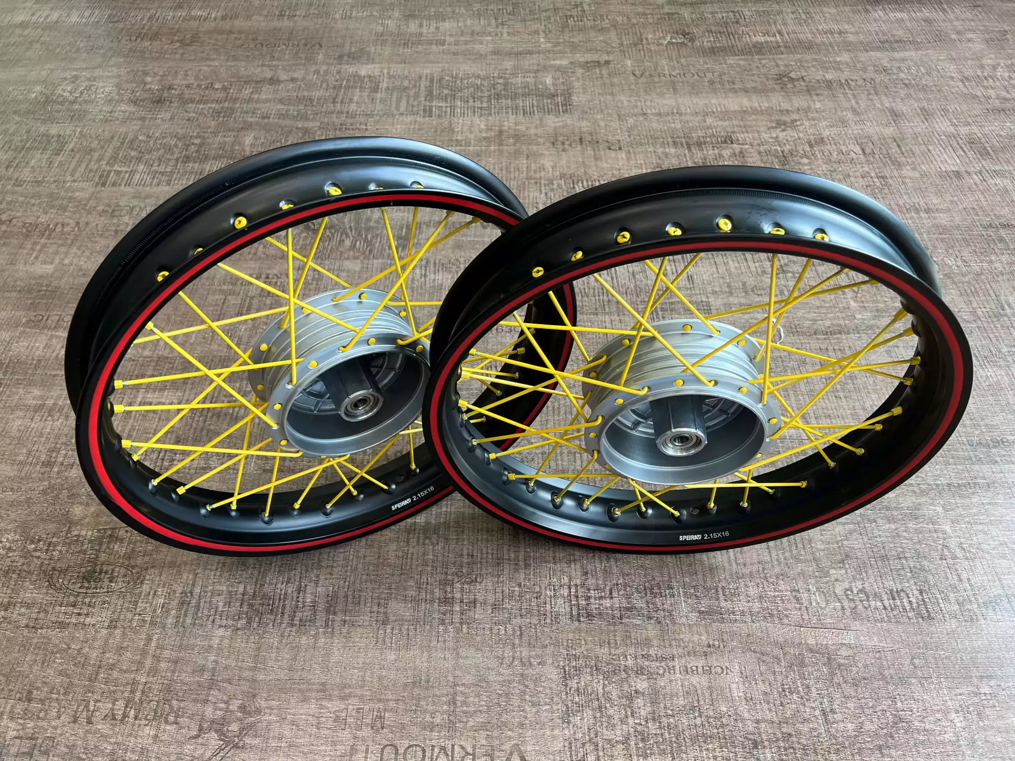Speichenrad SET m. Alufelge gelb für S50 S51 Felge Rad 3,0x16 Zoll
